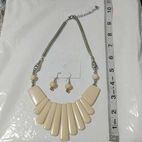 Statement Necklace Set - Picture 2 of 7